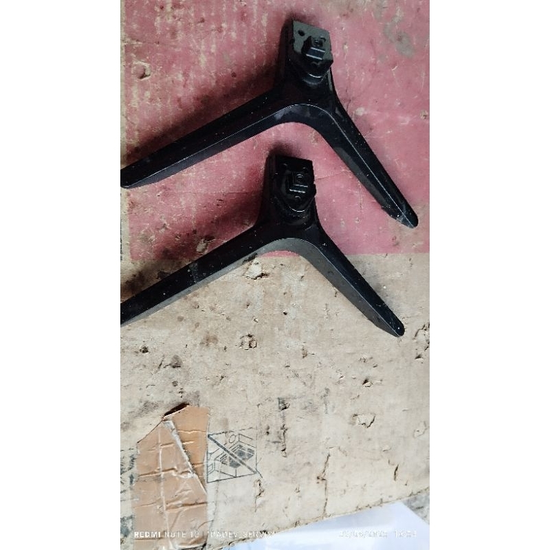 stand kaki tv led polytron 24t1850 24d1850 32t1850 32d1850