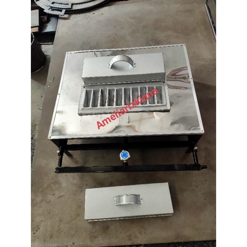 Kompor Pukis + Cetakan pukis 1Tungku