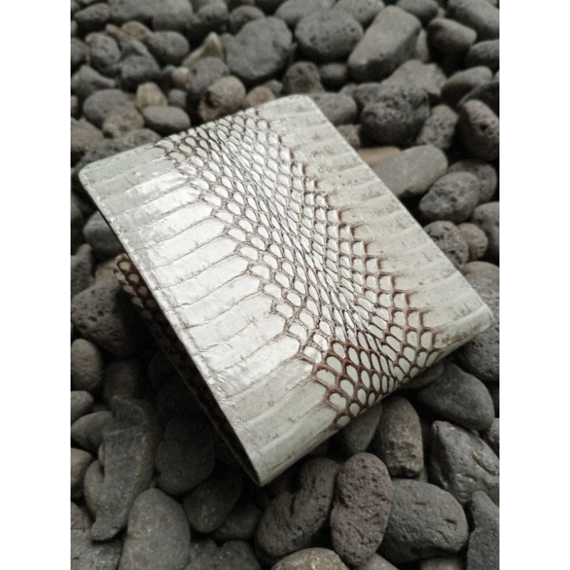 Dompet kulit ular asli