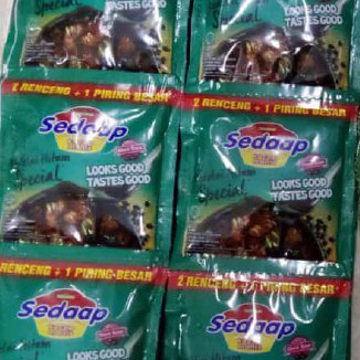 

KECAP MANIS SEDAP 15ML PAKET HEMAT 1 RENTENG