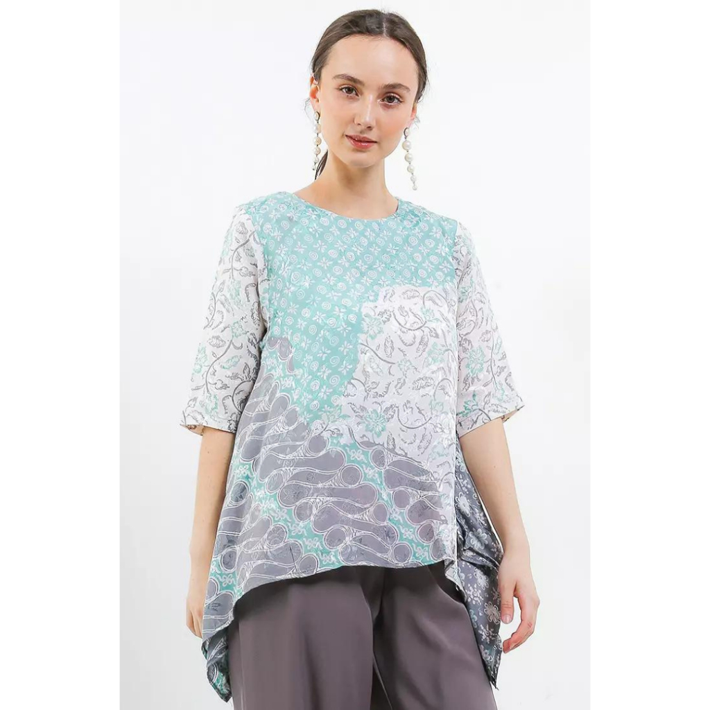Krisna Batik Wanita Nesya Blouse Viscose