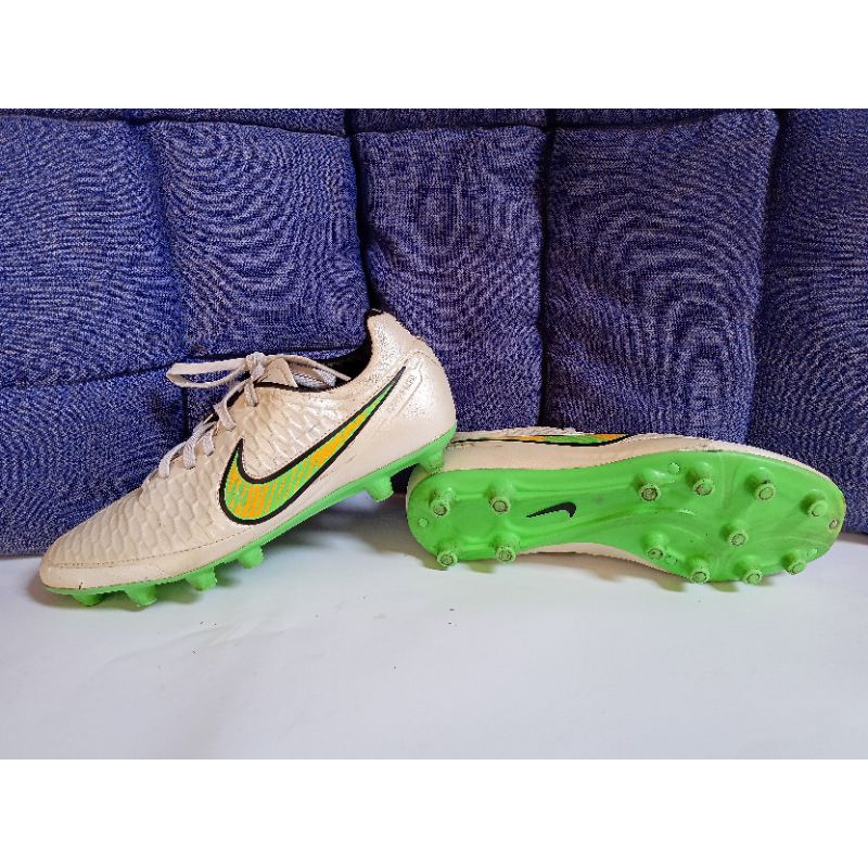Sepatu Sepakbola Nike Magista Orden original