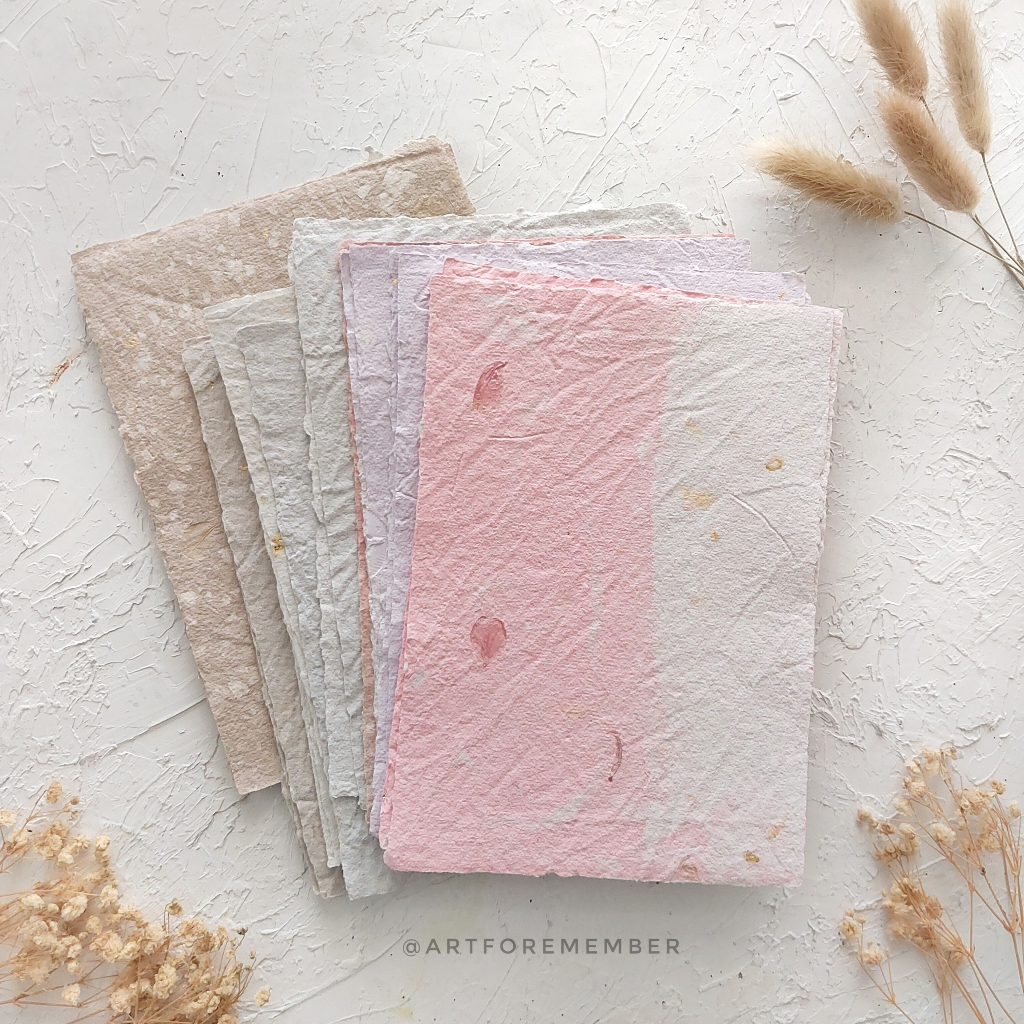 

Handmade Recycle Paper by artforemember