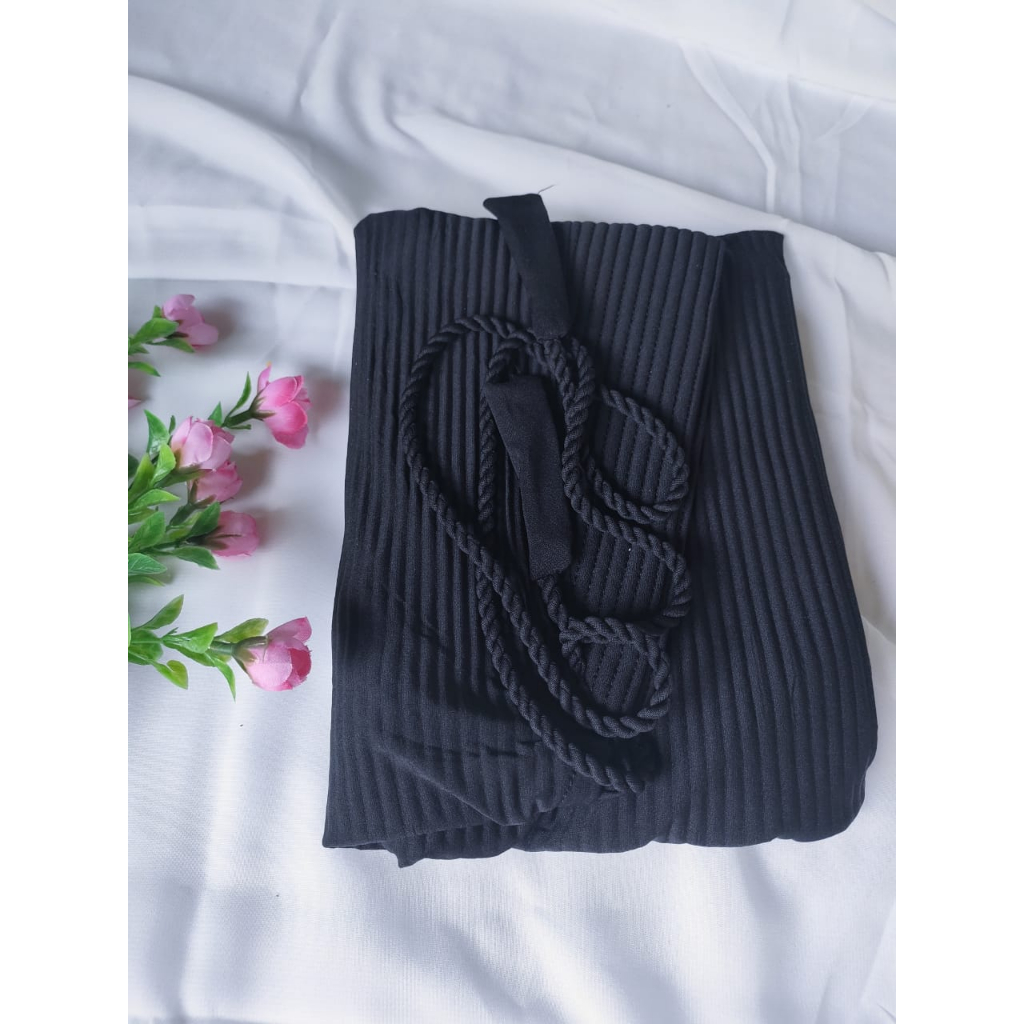 Kerudung Bergo Jumbo instan tali kepang/ulir terbaru