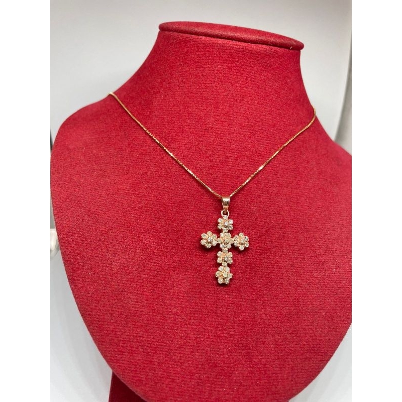 Acc kalung rante dan liontin salib bunga berlian medan