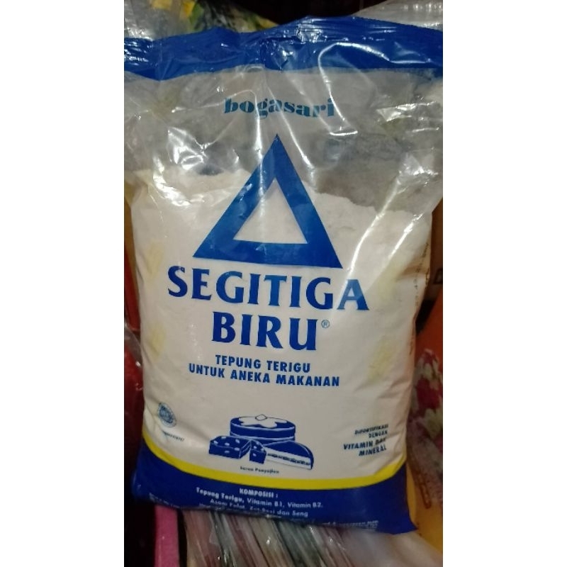 

SEGITIGA BIRU TEPUNG 1KG