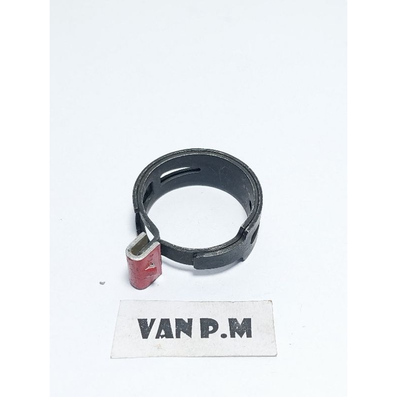 Klem penjepit selang minyak - Radiator dll motor mobil