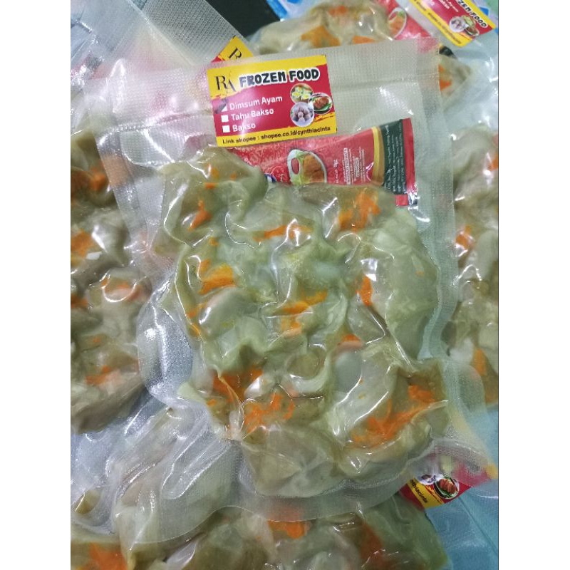 

Dimsum Ayam| dimsum homemade (1 pack isi 10 plus saos)