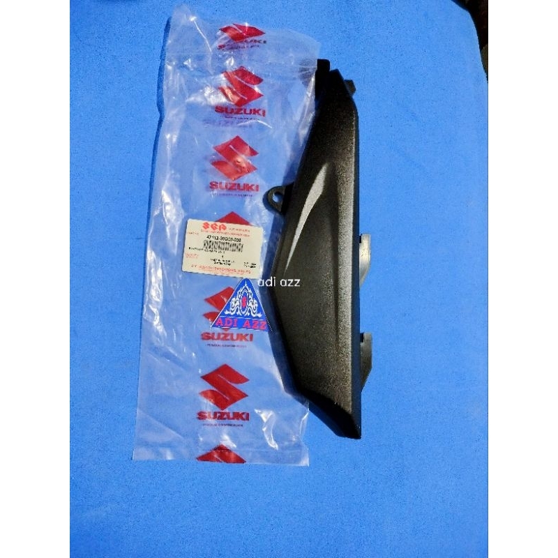 cover tutup aki accu body samping kecil shogun 125 r sp fd original sgp 47112-20G00