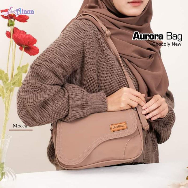 Aurora bag by Ainun