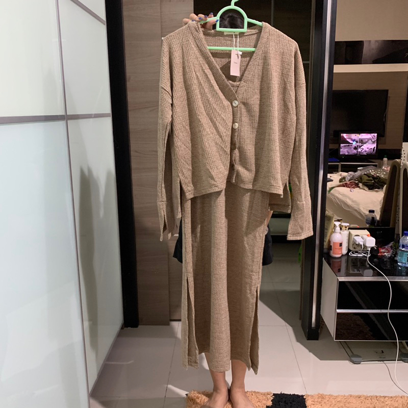 Yeona Seoul Korean Knit One Set Dress & Cardigan NEW