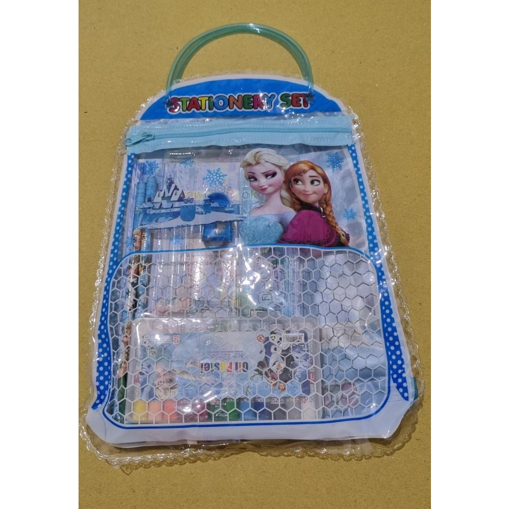 

Set Pensil Buku Gambar Motif Frozen (Stationery Set)