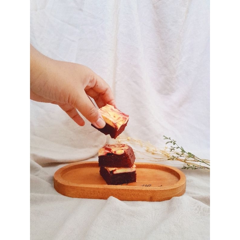 

Red Velvet Brownie