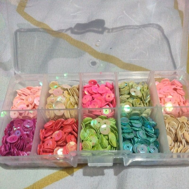 Borci / Ramborci warna warni untuk hiasan baju dan prakarya