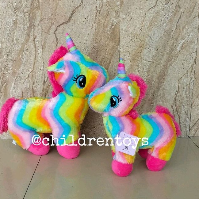Boneka unicorn rainbow / boneka unicorn warna warni