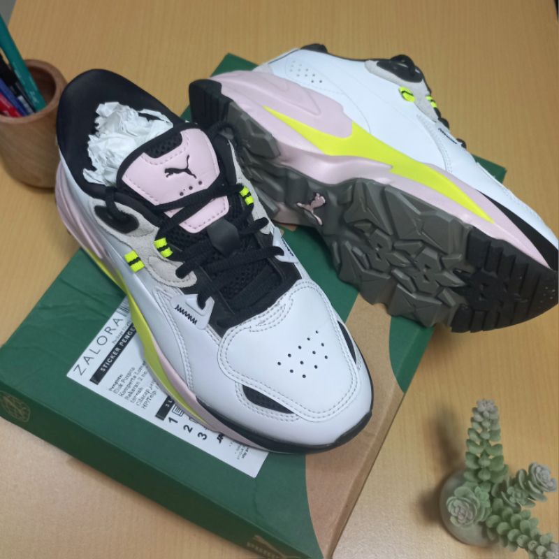 sepatu olahraga lari running  wanita puma orkid wns