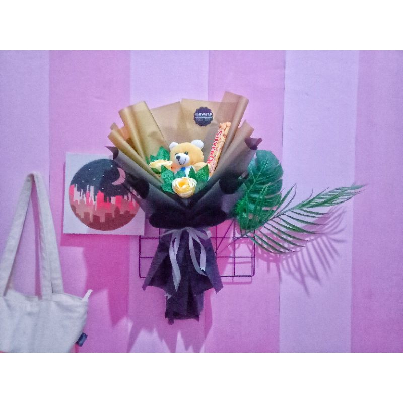 Buket Bunga Coklat Boneka