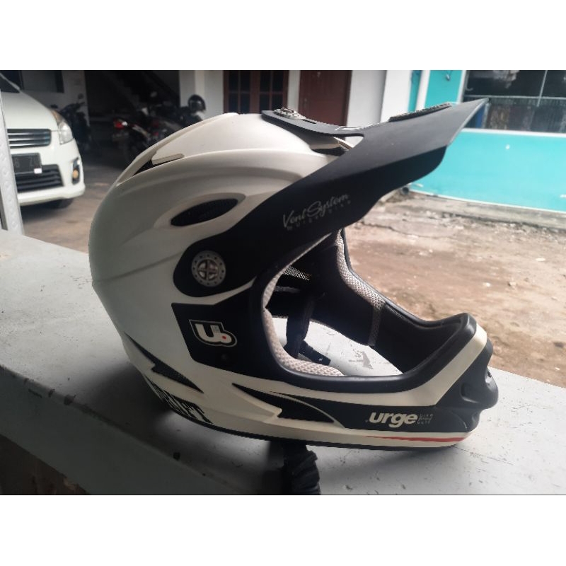 helm fullface downhill urge drift