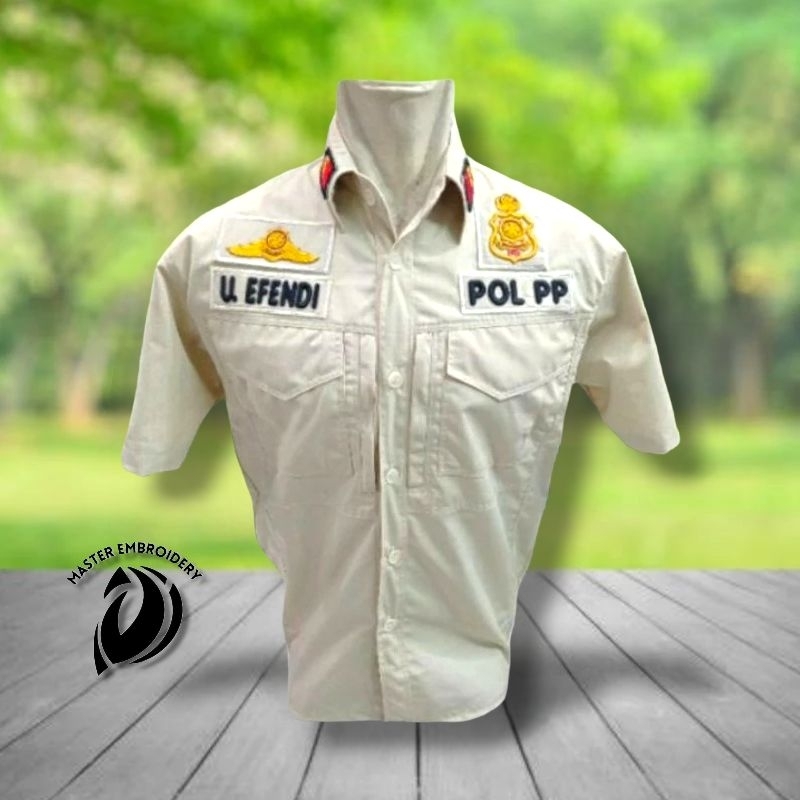KEMEJA POL PP CREAM DAN ATRIBUT TIMBUL