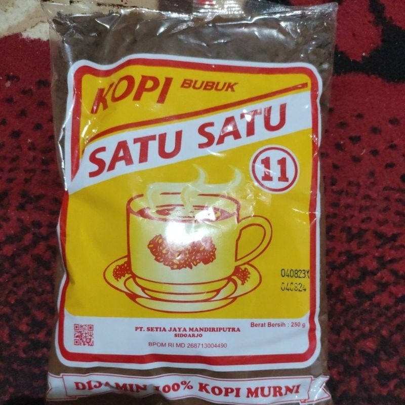 

KOPI BUBUK SATU SATU 250g 3 BUNGKUS