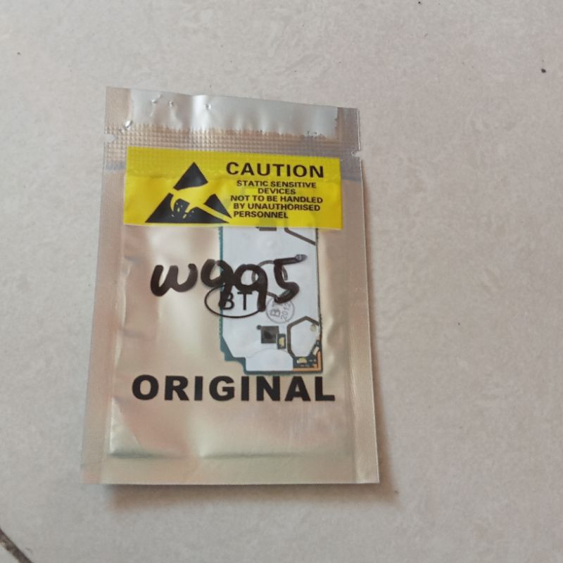 Board Sony Ericsson w995