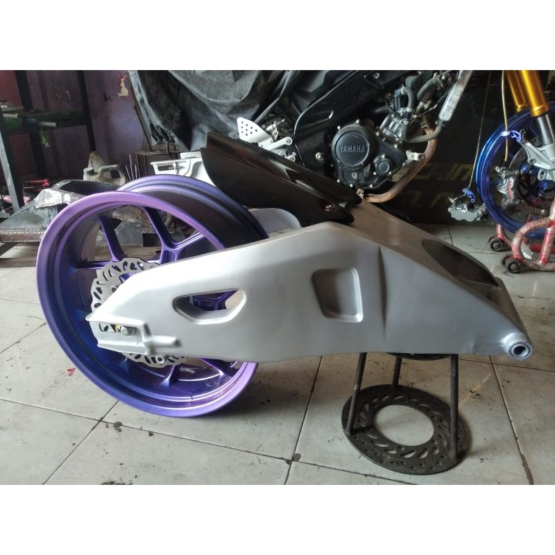 SWING ARM MODEL R1M PNP R15/VIXION/R25/NINJA250/Z250/CBR250R/CBR250RR