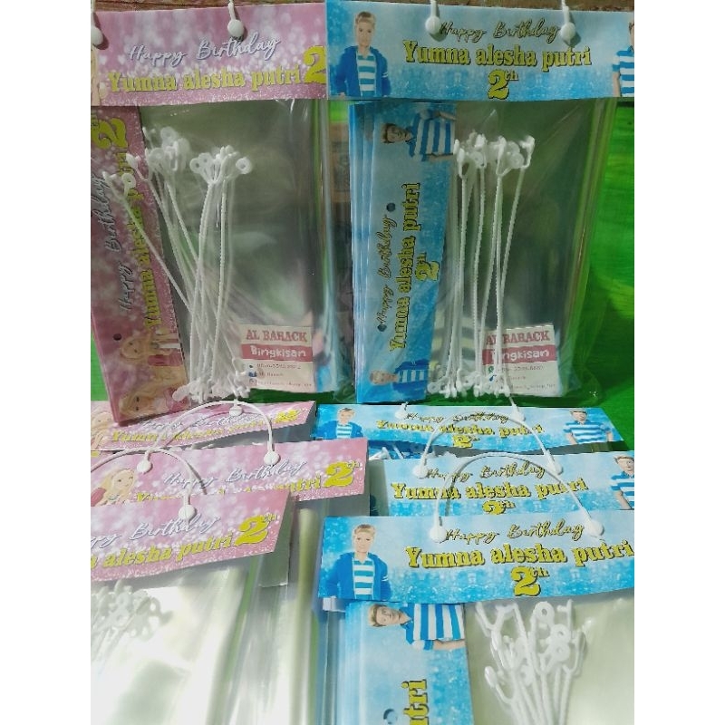 

plastik bingkisan ultah costum uk.20x25 (isi 10)