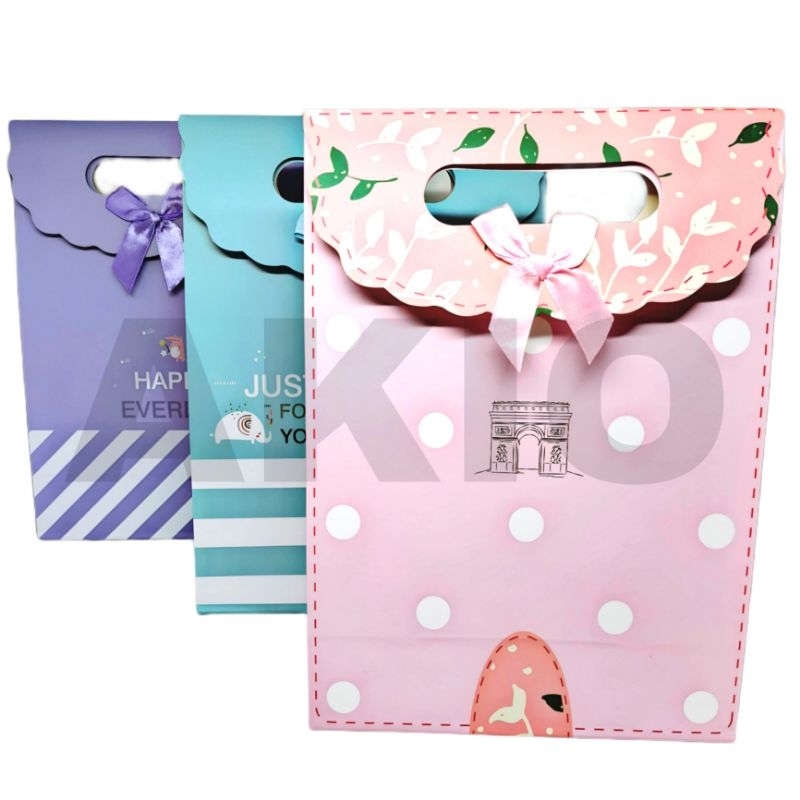 

Paper Bag Kertas Tas Kado KARAKTER LUCU BESAR Goodie Bag Hadiah Ultah Ulang Tahun Wisuda 3