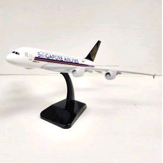 Pesawat miniatur diecast Singapore Airlines