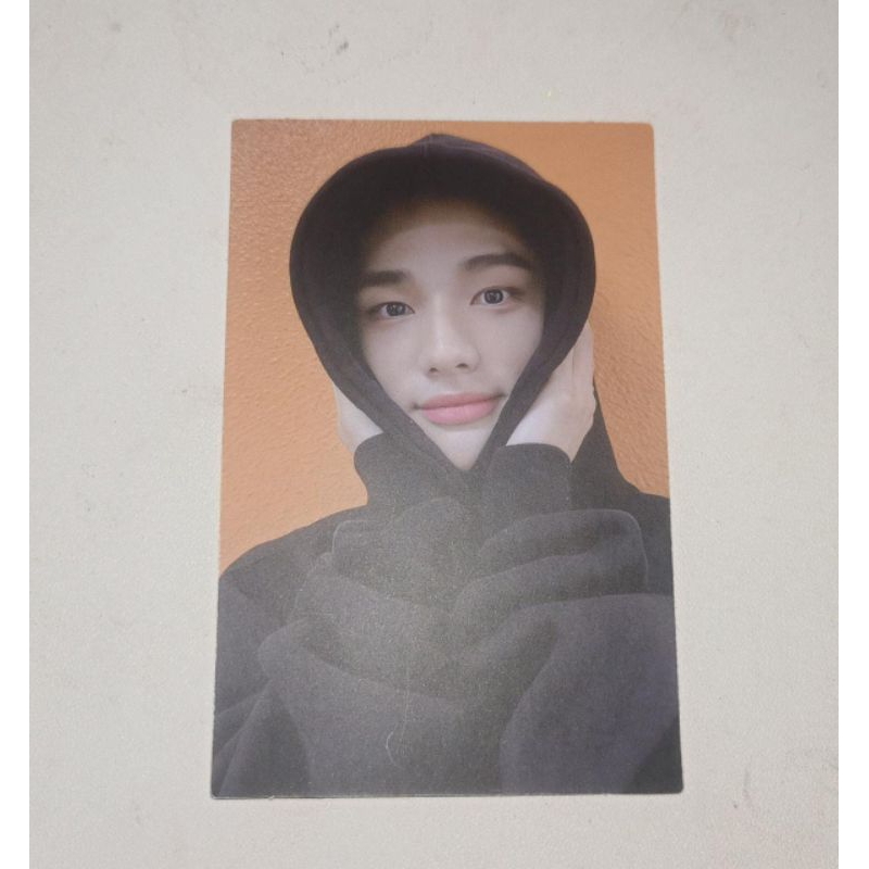 Photocard Official Hwang Hyunjin DS Oren [BACA DESKRIPSI]