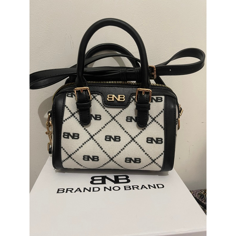 Preloved Tas BNB