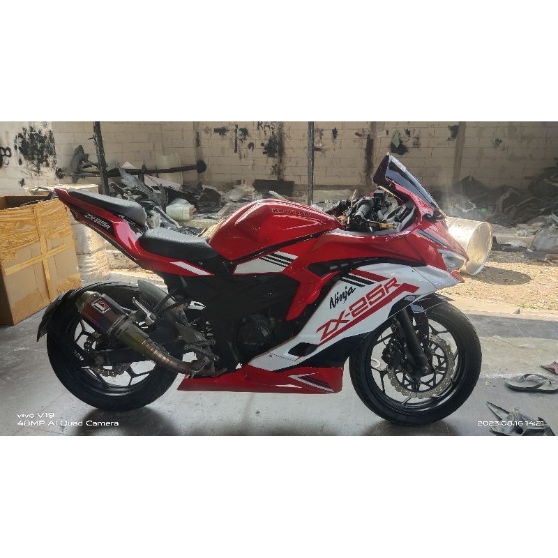 jual full fairing zx25r versi ORI pnp ninja mono and ninja fi
