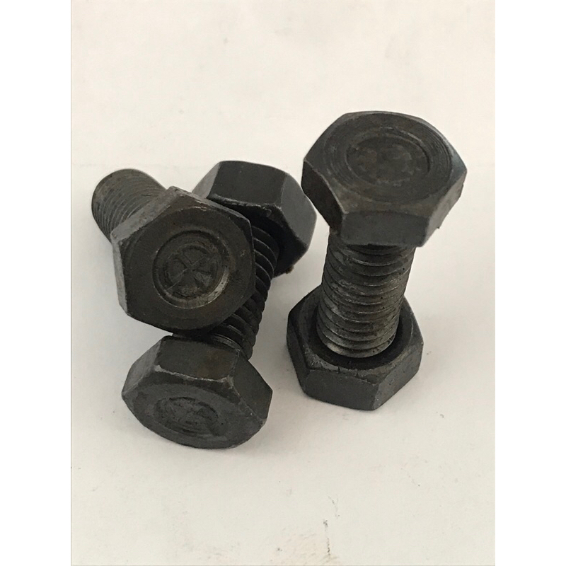 Baut mur baja 3cm kunci 12 hitam