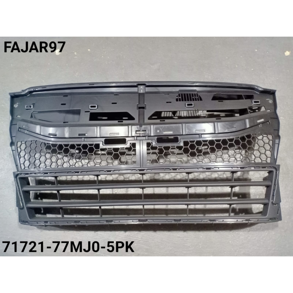 Grille grill bemper bawah depan Suzuki new Ertiga 2016-2017 original