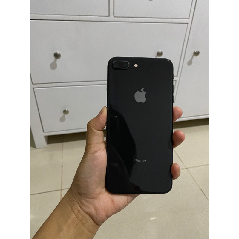 IPHONE 8 Plus 8 + 256GB SPACE BLACK