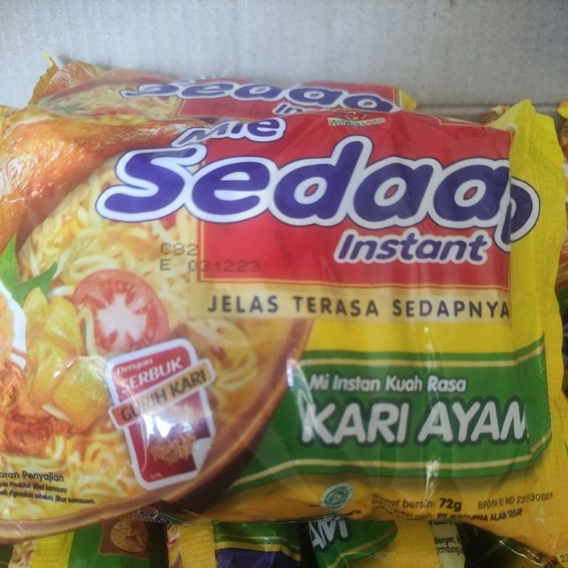 

MIE SEDAAP KARI SPESIAL