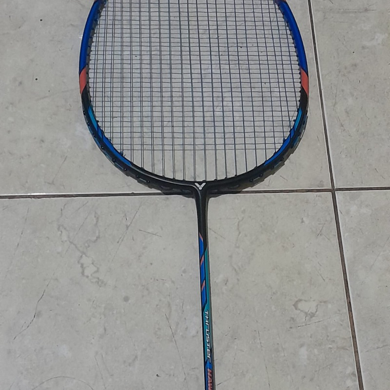 raket victor thruster hawk