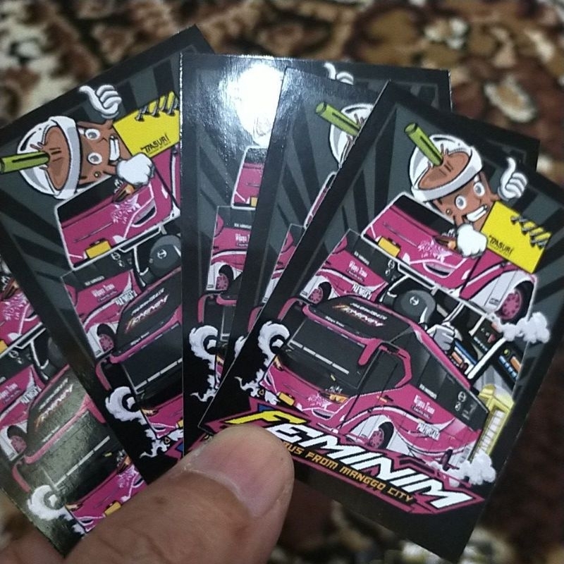 5 stiker bus mania feminnim