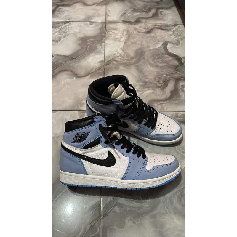Nike Air Jordan 1 University Blue