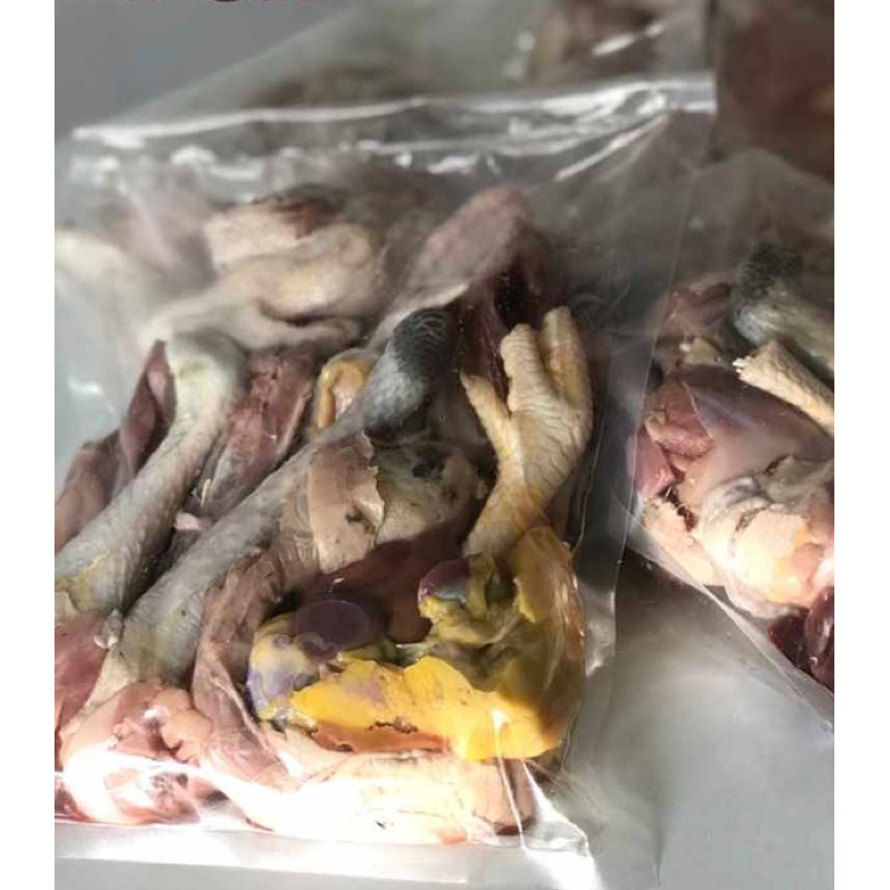 

1 Ekor Potong Ayam Kampung Utuh