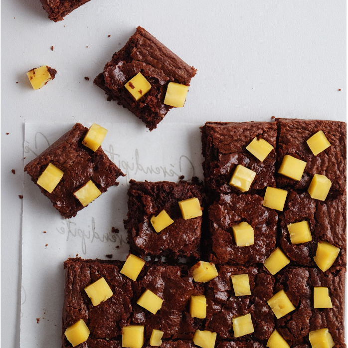 

Brownies Nutella With Edam Chesse / Brownies Fudgy / Brownies Panggang by Serendipite