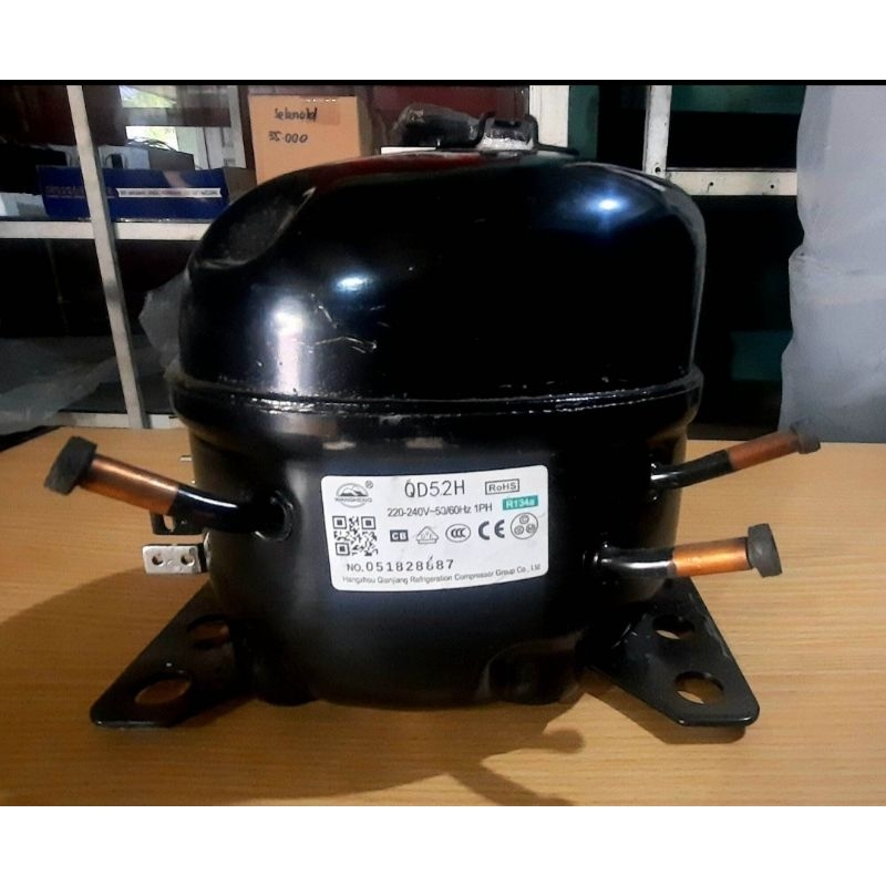 Kompresor kulkas QD52H/kompresor showcase box frezer QD52H/kulkas 2 pintu 1/6pk Original dan Baru