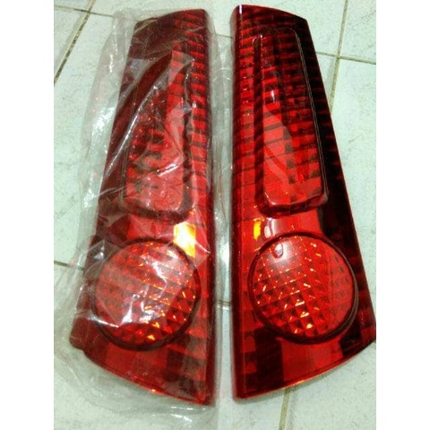 Reflektor Belakang Atas mobil Avanza Xenia awal sapai 2011