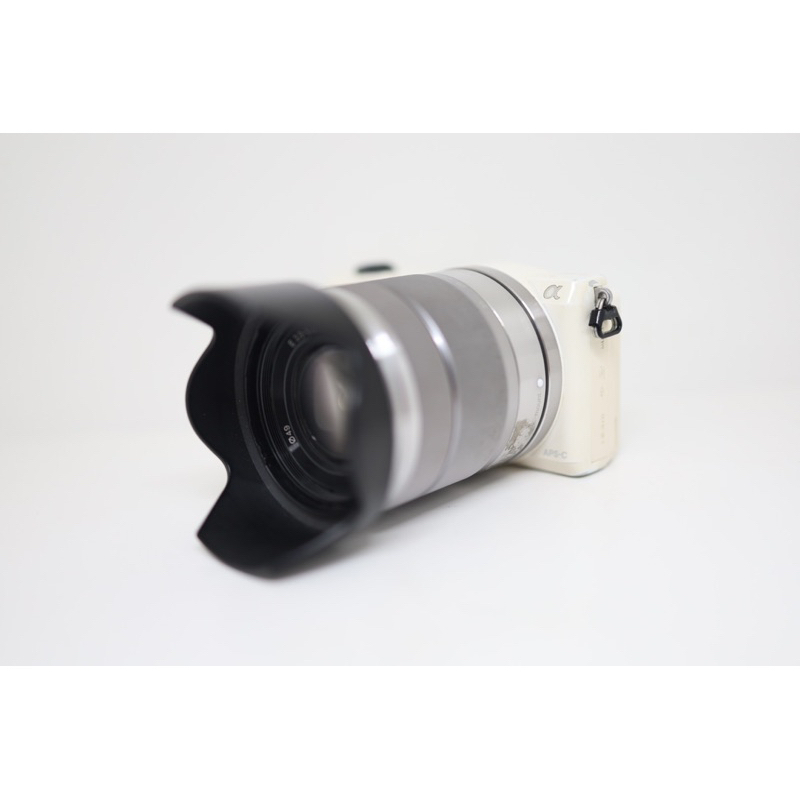 Kamera Mirrorless Sony A5000 + Lensa 18-55