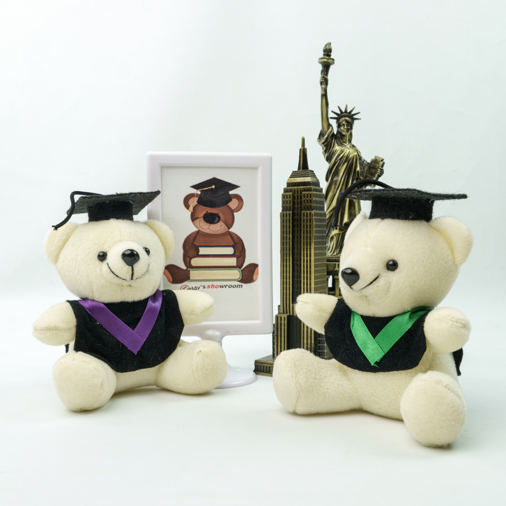 boneka mini / boneka wisuda / boneka sovernir untuk buket 15 cm lengkap toga set