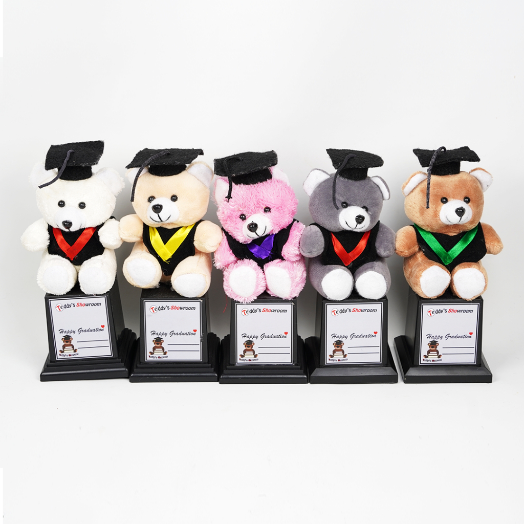 boneka mini / boneka wisuda / boneka sovernir untuk buket 15 cm lengkap toga set