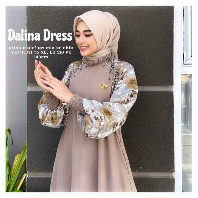 Dalina Dress Label Madani