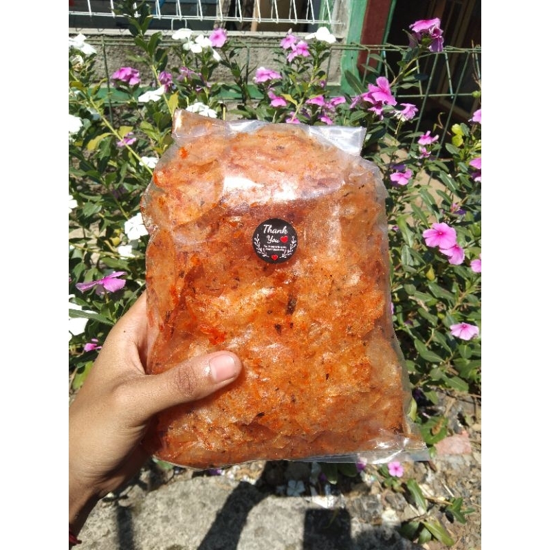 

KRIPCA/KERIPIK KACA PEDAS DAUN JERUk/KERIPIK KACA 500GRAM