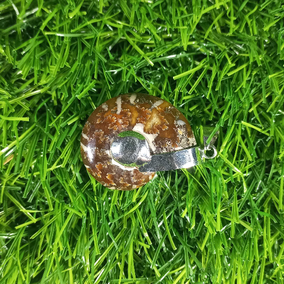 Liontin Sutured Ammonite FSL-177