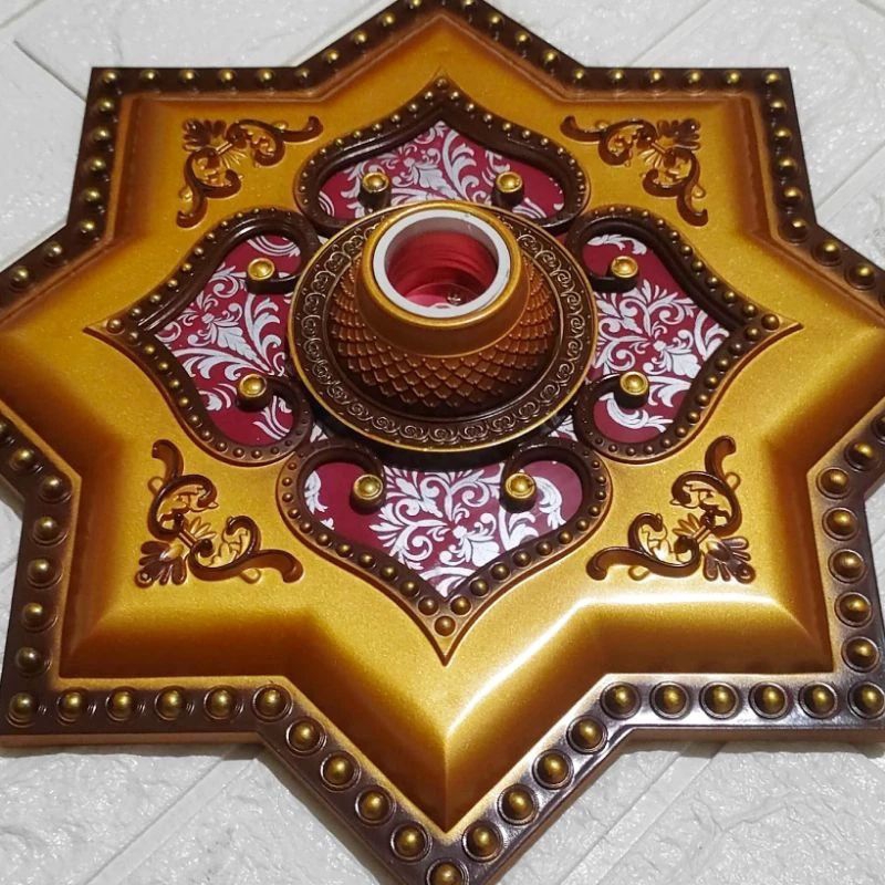 Ornamen Piting Hias Lampu Bintang Gold Lis Coklat 30 x 30 CM Plafon PVC Plafon Gipsum